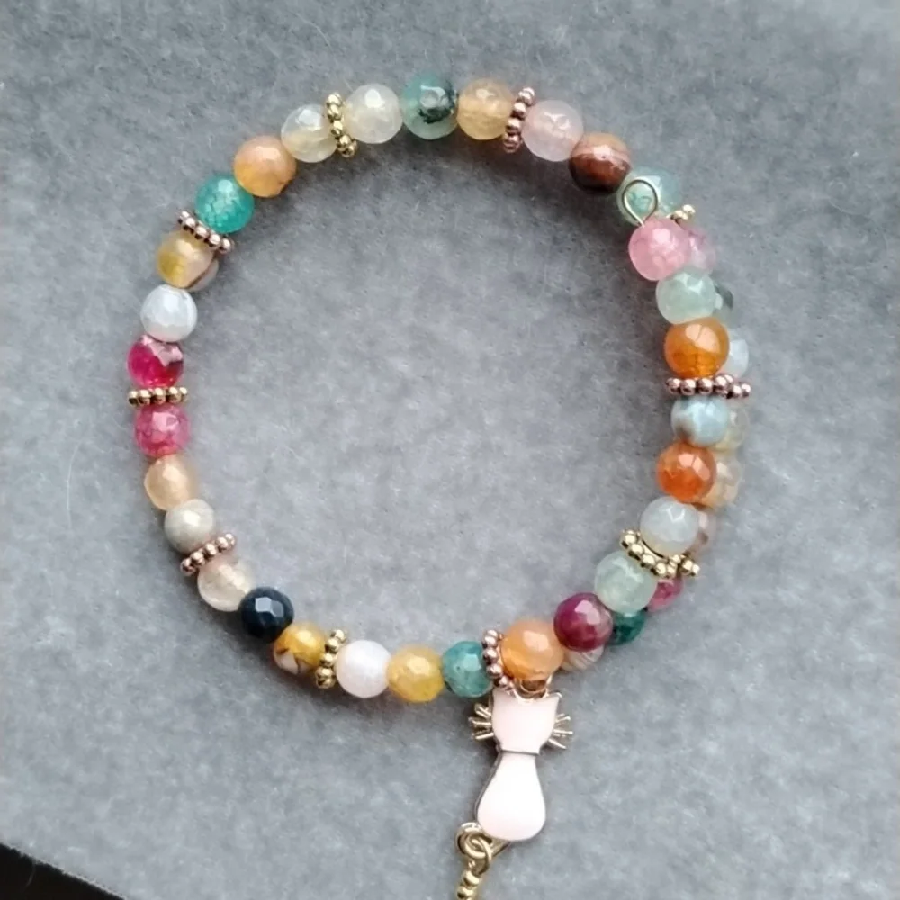 Hand Crafted Multicolor Agate Beaded Memory Wire Bracelet With Cat Charm Accent - Picture 1 of 6